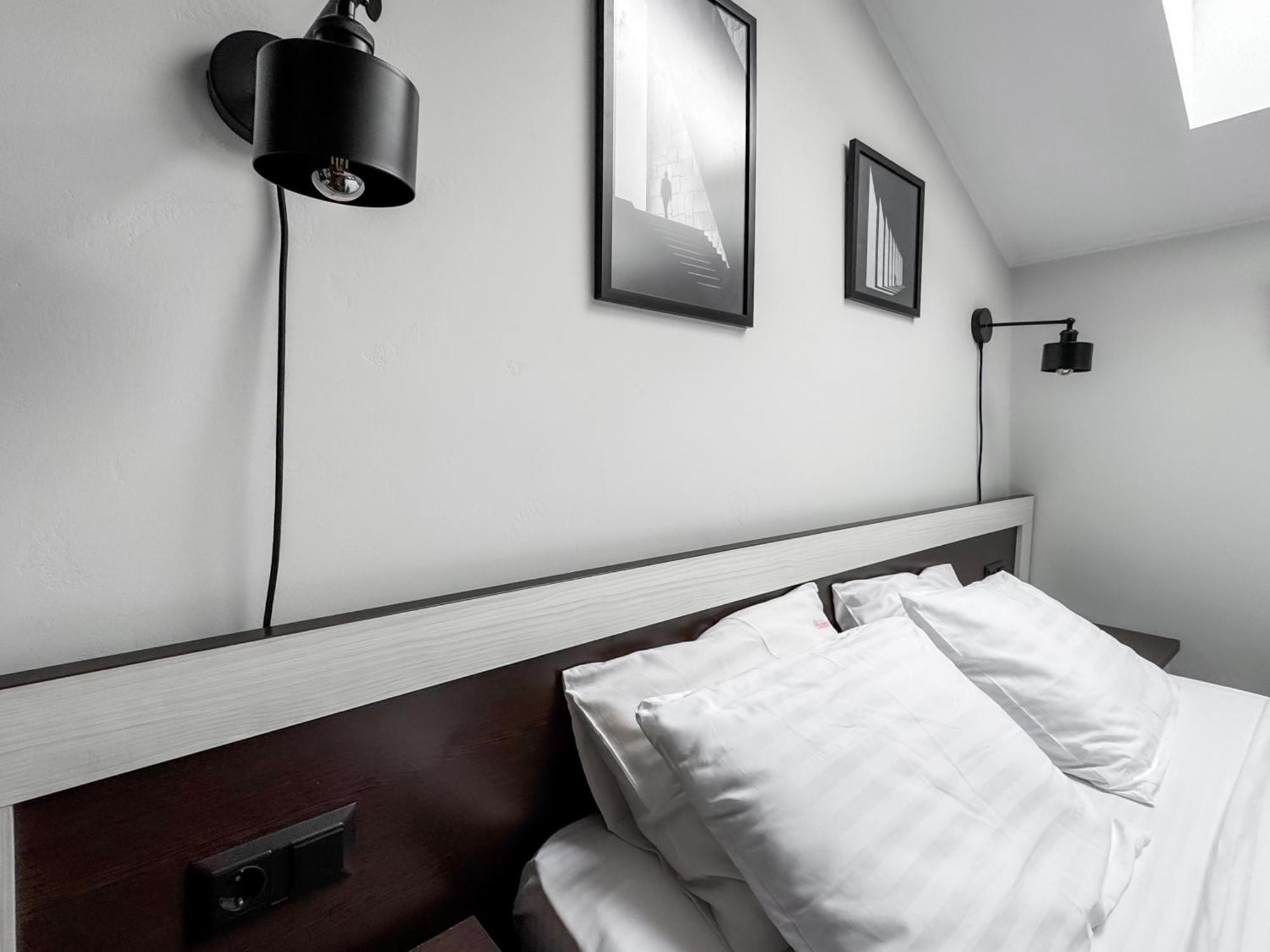 Apartments On Zaliznychna 49 Ivano-Frankivsk Eksteriør billede