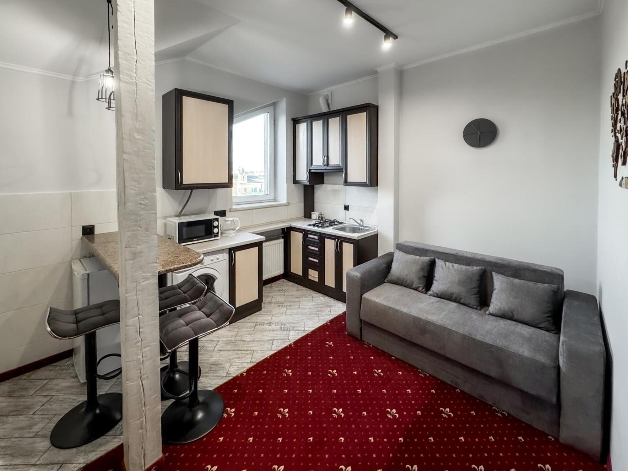 Apartments On Zaliznychna 49 Ivano-Frankivsk Eksteriør billede